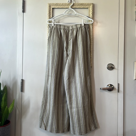 AMERICAN EAGLE | Linen Lightweight High-Waisted Wide Leg Trousers - Picture 12 of 15